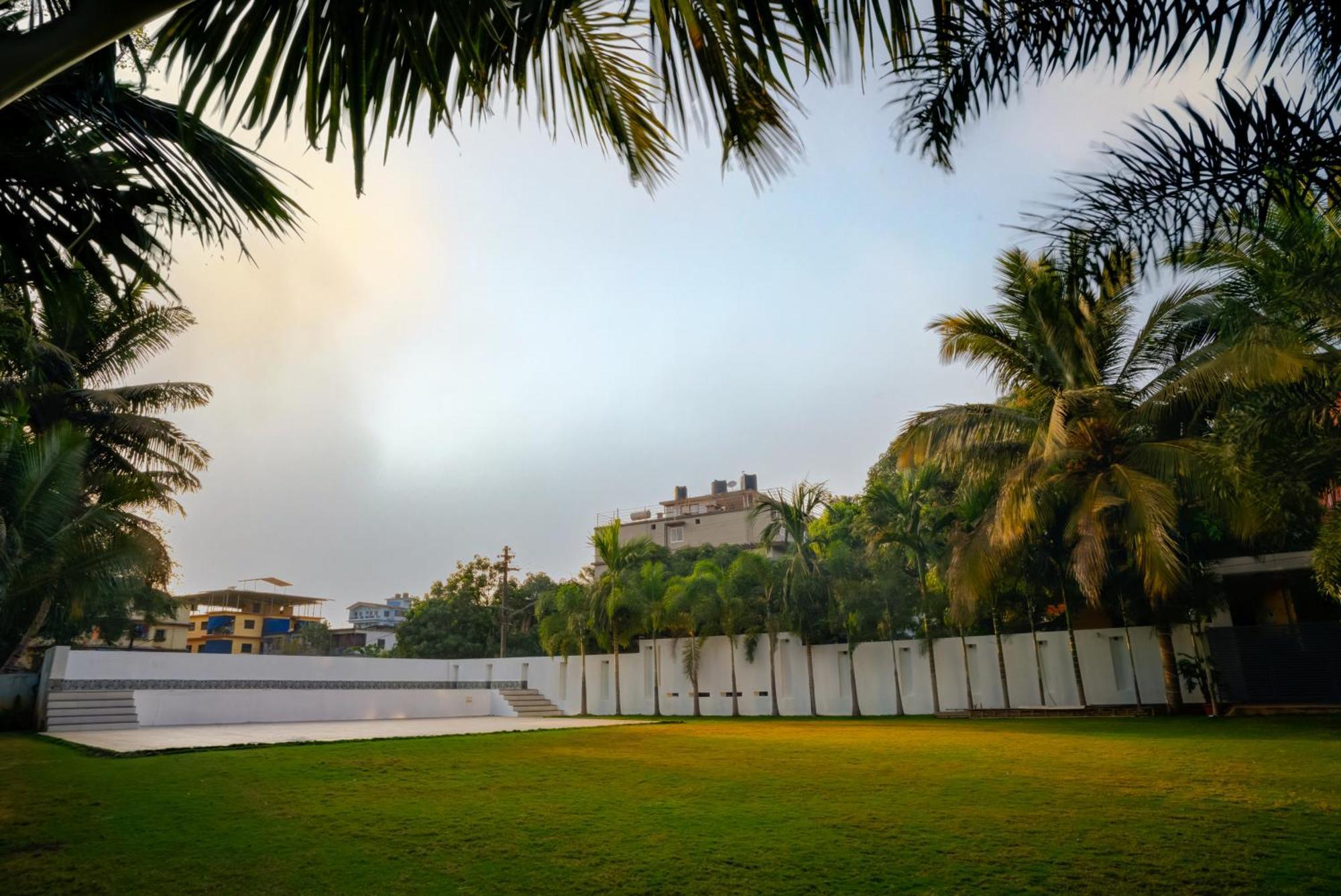 Kamat'S Daffodil Resort Goa Pilerne Exterior photo