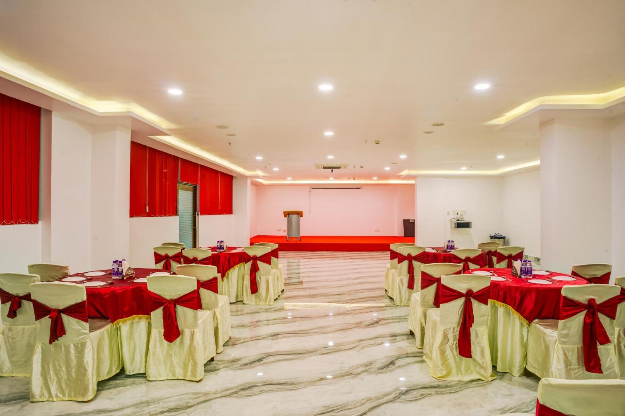 Kamat'S Daffodil Resort Goa Pilerne Exterior photo