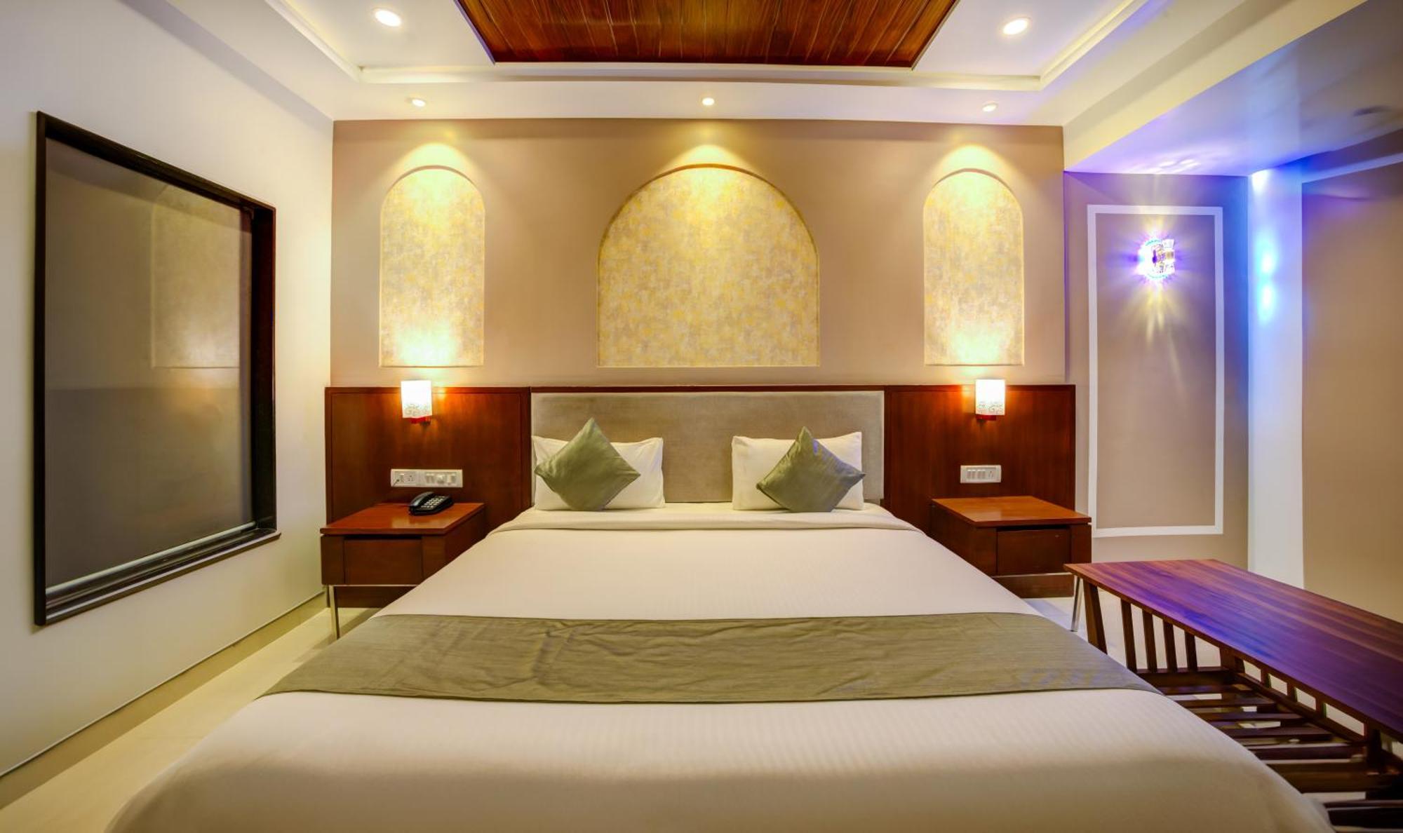 Kamat'S Daffodil Resort Goa Pilerne Exterior photo